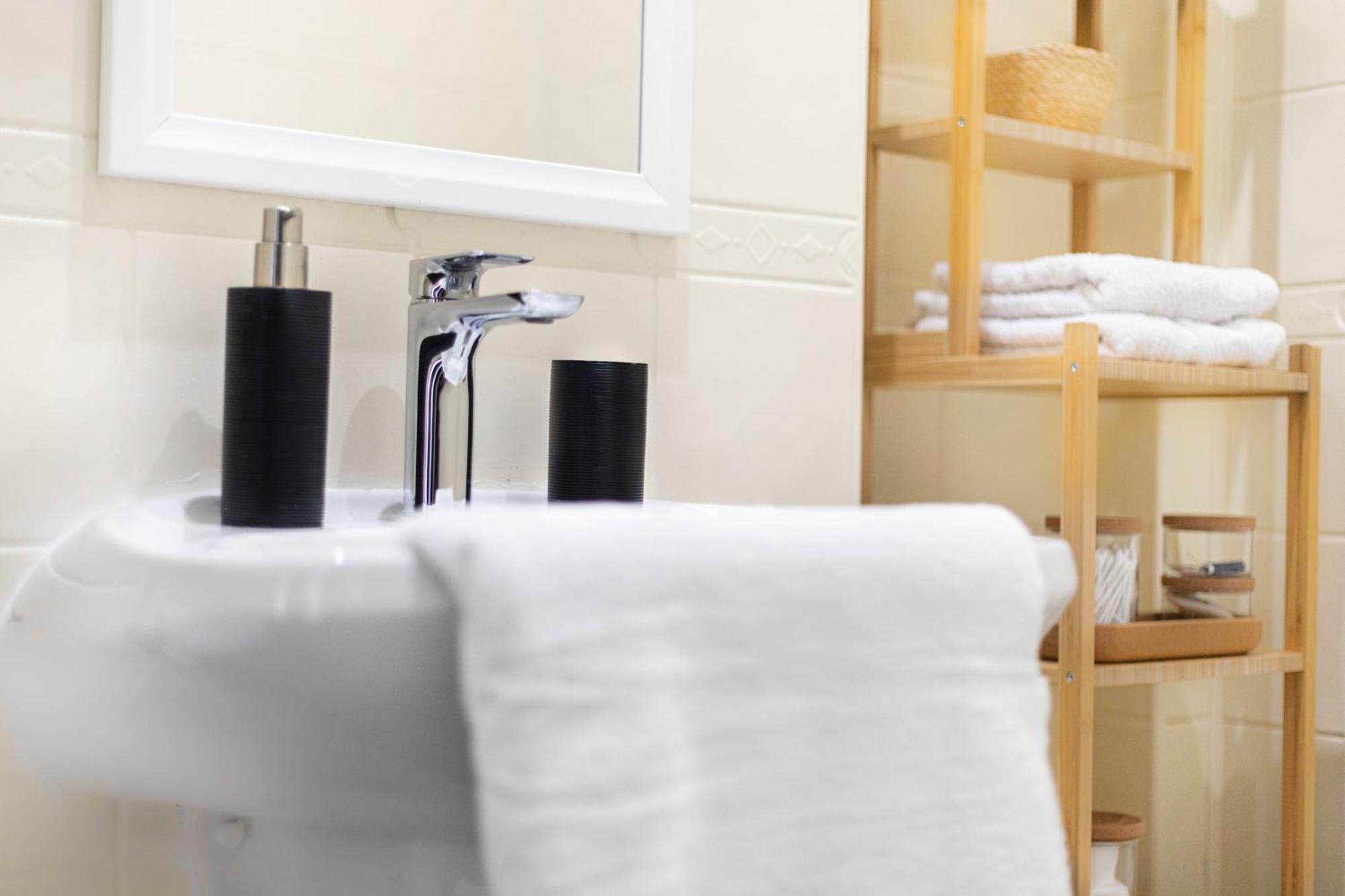 בוקרשט Bird Nest 2 Room Apartment מראה חיצוני תמונה